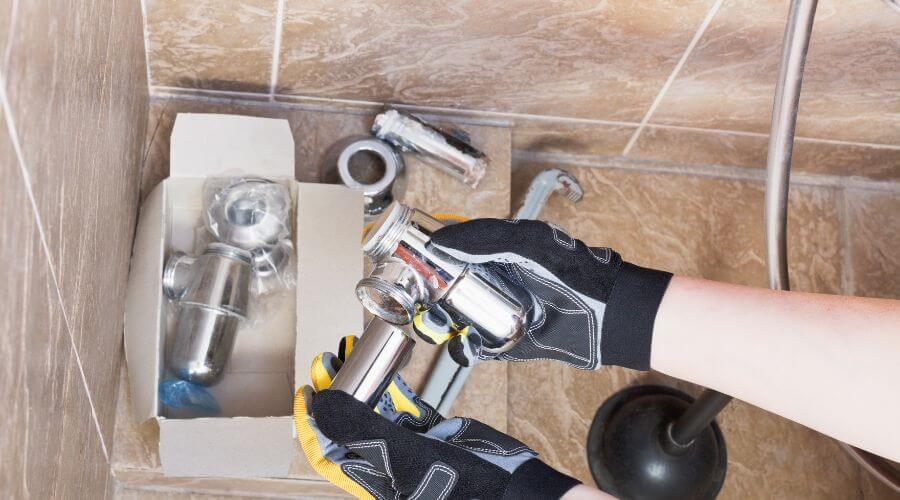 Professional gutter cleaning in East Texas, PA